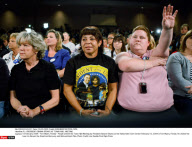 FL : PRESIDENT OBAMA SPEAKS AT TOWN HALL MEETING