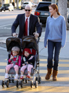 Marcia Cross, Tom Mahoney, Eden Mahoney, Savannah Mahoney