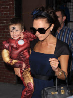 Victoria Beckham saves Spiderman