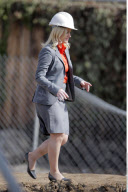 Actress AMY POEHLER on the set of her new sitcom 'Parks and Recreation