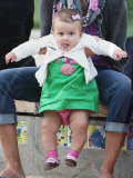 EXCLUSIVE Jessica Alba and Honor at the Park