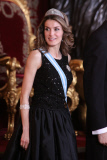 020333 Spanish Royal Family's forelock touching at Gala Dinner for the Russian President and his wife.
