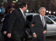 Madoff arrives in court for arraignment