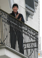 PIERCE BROSNAN JOGGING AT BEACH IN GERMANY