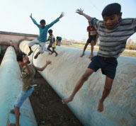India Slums and Actors of Slumdog Millionaire