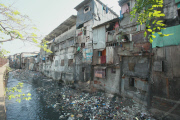 India Slums and Actors of Slumdog Millionaire