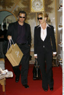 Actress NICOLLETTE SHERIDAN shopping with her new love STEVE PATE