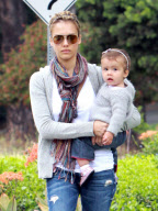 Jessica Alba, Honor Warren