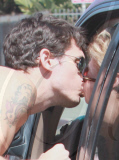 John Mayer kisses mystery woman!!!!!