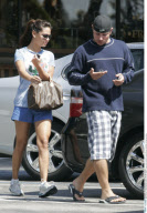 No US rights | Singer NICK LACHEY and girlfriend VANESSA still going strong