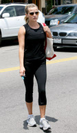 Reese Witherspoon Keeping Fit - Part 2