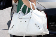 EXCLUSIVE Lindsay Lohan Leaving Sam's House With 3 Hand Bags