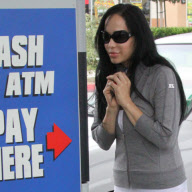EXCLUSIVE Octomom stopped by the police!!!