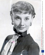 Audrey Hepburn 1952 Ealing Studios Presents 'secret People' Directed By Thorold Dickinson. Hepburn Plays Nora ...actress