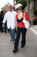 Yoko Ono Sighting