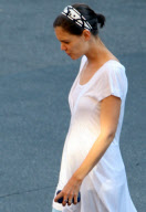 EXCLUSIVE Katie Holmes Looking pregnant at the Studio