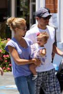 *EXCLUSIVE*  Jessica Alba and Cash Warren take Honor to lunch