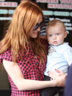 Ashlee Simpson takes Bronx to Creation Station