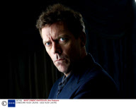 COMEDIAN HUGH LAURIE - 2002