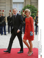 PARIS : Nicolas Sarkozy receives George Bush