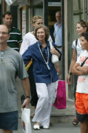025696 0020  REINA E INFANTAS DE COMPRAS PALMA