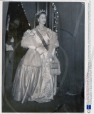 Princess Elizabeth (queen Elizabeth Ii) Arriving At The Royal Opera House Covent Garden For The Gala Performance Tongiht. 10/3/50. Elizabeth Alexandra Mary Assumes The Full Responsibilities Of The Monarchy Immediately On Her Return To Thsi Country To