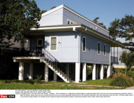 NEW ORLEANS: BRAD PITT'S "MAKE IT RIGHT" HOMES
