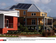 NEW ORLEANS: BRAD PITT'S "MAKE IT RIGHT" HOMES