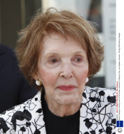 Nancy Reagan's having lunch at Petrossian restaurant in Beverly Hills, Los Angeles, America - 22 Aug 2009