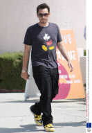 DJ AM out and about in Santa Monica, Los Angeles, America - 19 Aug 2009