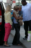 KADENAPIX.COM - Gwyneth Paltrow  IN BARCELONA AIRPORT