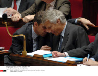 PARIS : Questions au gouvernement
