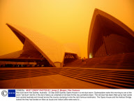 Red dust storm hits Sydney, Australia - 23 Sep 2009