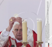 CZE: Pope Benedict XVI celebrates his Pontifical mass
