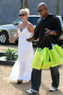 Britney Spears shops with a ripped dress