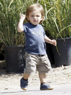 Levi McConaughey plays with the gardners! EXCLUSIVE
