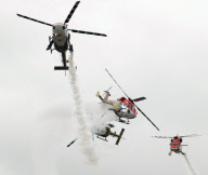 (2)INDIA-NEW DELHI-AIR FORCE DAY-REHEARSAL