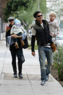Gwen and Gavin take Kingston and Zuma to the La Brea Bakery