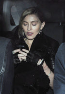 MADONNA LEAVING HARRYS BAR 