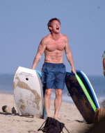 Sean Penn enjoys a day at the beach