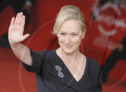 MERYL STREEP AT 'JULIE AND JULIA' PREMIERE