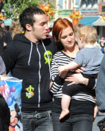 Ashlee Simpson and Pete Wentz Bring Bronx to Disneyland