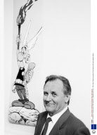 ALBERT UDERZO AT MUSEUM OF CARTOON ART, LONDON, BRITAIN - 1994