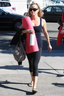EXCLUSIVE Reese Witherspoon leaving yoga