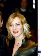 FILM PREMIERE 'HOLY SMOKE', LONDON, BRITAIN - MAR 2000