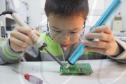 (UNIVERSAL CHILDREN'S DAY)(1)CHINA-TIANJIN-ZHANG ZHENG'EN (CN)