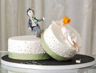 Demand grows for divorce celebration cakes, Brighton, Sussex, Britain - 20 Nov 2009