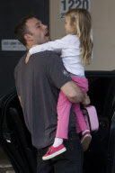 *SEMI-EXCLUSIVE* Ben Affleck is a real working dad!