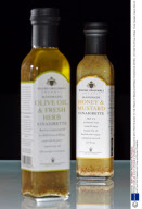 PRINCE CHARLES 'DUCHY ORIGINALS' ORGANIC PRODUCTS, WITH PROFITS GOING TO THE PRINCE OF WALES CHARITABLE FOUNDATION, BRITAIN - OCT 2005
