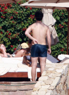 Kevin Jonas, Daniella Deleasa
